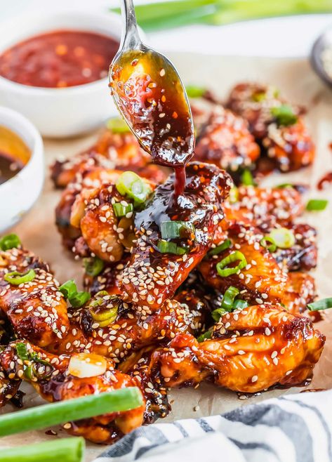 Dashi Butter Chicken Wings, Fried Asian Chicken Wings, Bulgogi Chicken Wings, Korean Style Chicken Wings, Fancy Chicken Wings, Asian Style Wings, Chicken Wings Filipino Recipe, Chicken Wings Asian Style, Chicken Wing Flavor Ideas