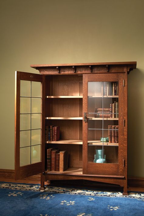 Arts & Crafts Bookcase | Popular Woodworking Magazine Craftsman Bookcase, Table Saw Table, Sewing Machine Table Diy, Thomas Alva Edison, Alva Edison, Saw Table, Diy Sewing Table, Rustic Bookcase, Wood Furniture Living Room