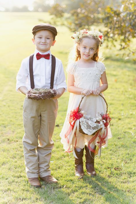 Fall Flower Girl, Flower Girl Outfits, Ring Bearer Flower Girl, Rose Gold Circle, Bearer Outfit, Fall Rings, Ring Bearer Outfit, Black Diamond Engagement, Engagement Ring White Gold