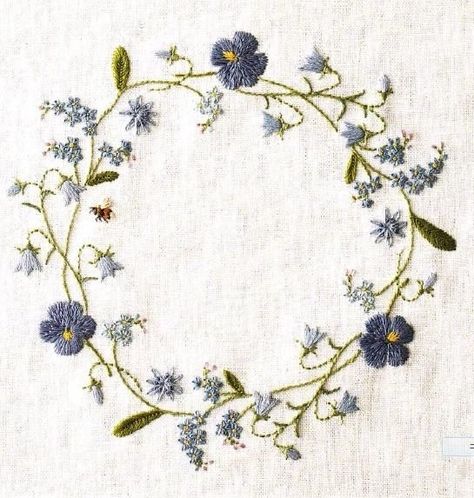 Blue Flower Wreath, Sulaman Pita, Learn Embroidery, Needlework Embroidery, 자수 디자인, Silk Ribbon Embroidery, Hand Embroidery Art, Crewel Embroidery, Flower Embroidery Designs