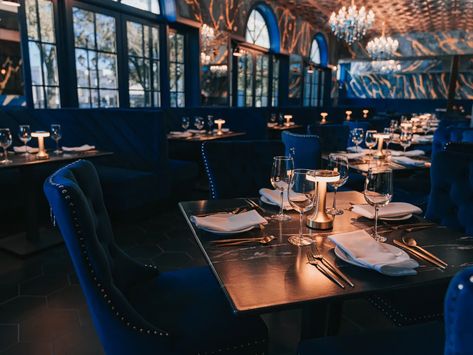 15 of Houston’s Most Stunning Restaurants Fancy Restaurant In Houston, Best Restaurants In Houston Texas, Houston Restaurants Top 10, Houston Bars, Restaurants Near Me, Houston Eats, Texas Restaurant, Texas Barbecue, Romantic Restaurants