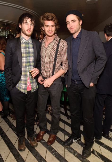 Pin for Later: 25 Pictures of Hot British Actors Being Hot Together  Tom Sturridge, Andrew Garfield, and Robert Pattinson were a handsome lot at a Vogue UK dinner in February 2009. Jamie Strachan, Hot British Actors, Sandman Tom Sturridge, Three Amigos, Tom Sturridge, Charlie Cox, The Sandman, Rob Pattinson, Eddie Redmayne