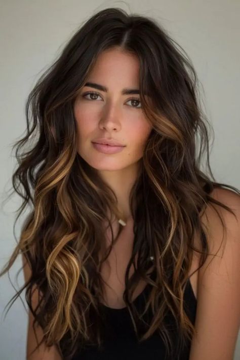 A Warm Welcome to Sunlit Tresses: Embracing Brunette Hues for 2024 26 Ideas Brown Hair Summer 2024, 2024 Brown Hair Trends Summer, Dark Summer Hair, Long Brunette Hair 2024, Burnett Hair Color Ideas For Summer 2024, Brunette For Fall 2024, Music Festival Hair, Bangs With Medium Hair, Haircuts Straight Hair