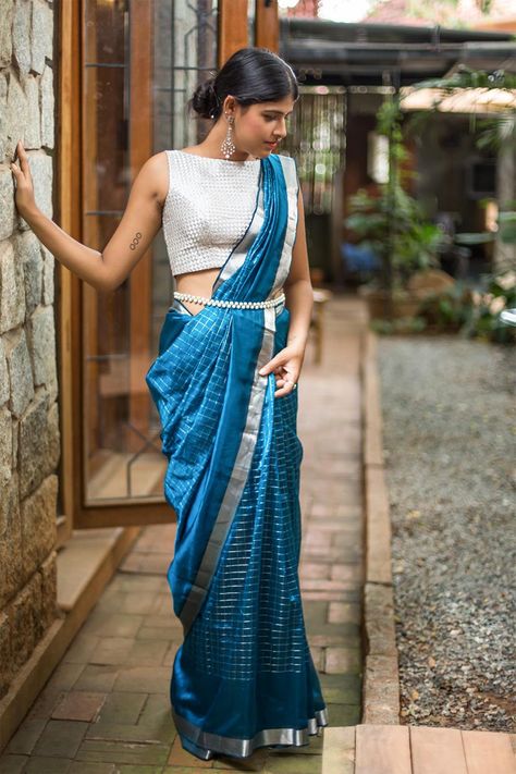 Dark cobalt blue Mangalagiri silk cotton with silver checks and silver border #saree #houseofblouse #mangalagiri #checks #cobaltblue #silver Dark Blue Saree Contrast Blouse, Dark Blue Saree Blouse Combination, White Blouse Saree Combination, Sky Blue Saree Blouse Combination, Blue Saree With White Blouse, Saree Dp, Silver Saree, Brides Mate, Sky Blue Saree