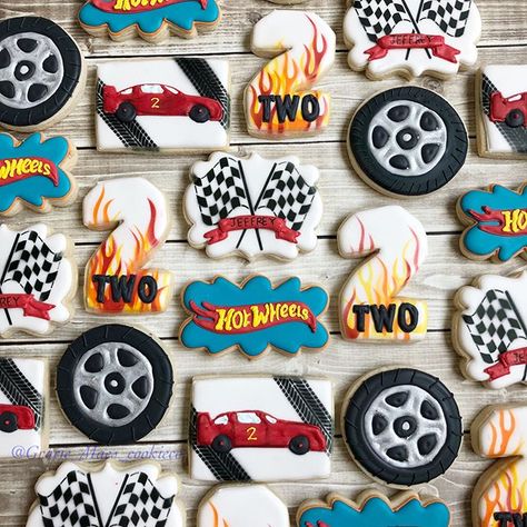 Happy birthday Jeffrey! . . . . . . . . . . #birthday #happybirthday #hotwheels #cars #wheels #two #flames #fire #tire #racecar #cookies… Hot Wheels Cookies, Two Flames, Hot Wheels Themed Birthday Party, Bolo Hot Wheels, Hot Wheels Cake, Hotwheels Birthday Party, Hot Wheels Party, Hot Wheels Birthday, Race Car Birthday Party