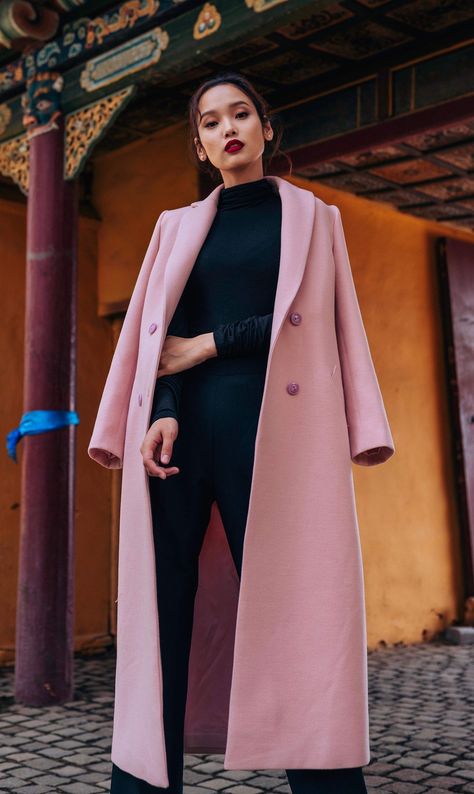 Long Pink Coat Outfit, Pink Coat Outfit Winter, Long Jacket Outfit, Long Pink Coat, Pink Coat Outfit, Pink Jacket Outfit, Wool Coat Outfit, Long Coat Outfit, Pink Wool Coat