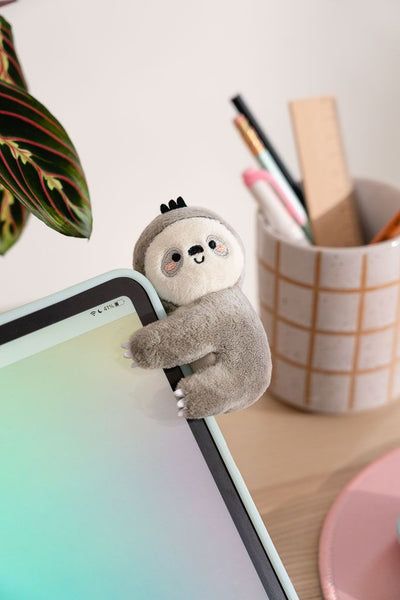 Heated Slippers, Kawaii Products, Sloth Plush, Backpacks Accessories, Kawaii Accessories, Cute Sloth, Kawaii Plushies, Narwhal, Outside The Box