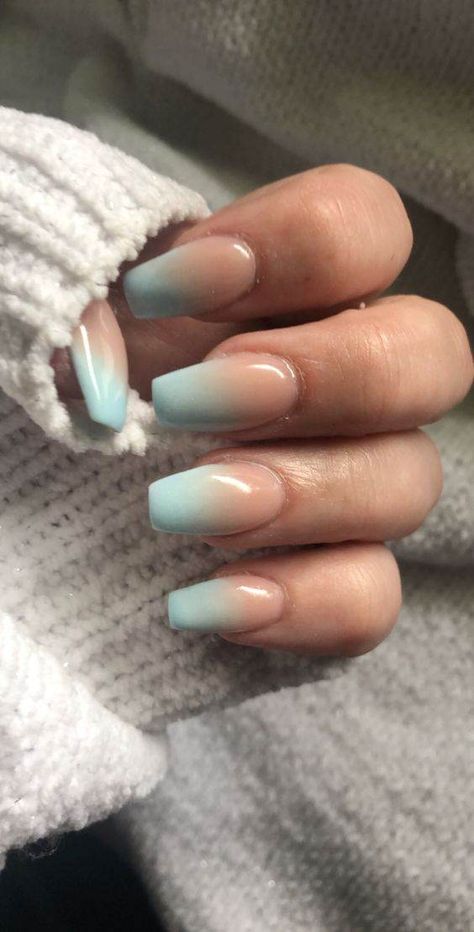 27 Fabulous Nude Ombre Nail Ideas To Glam Up Your Outfits - 222 Nail That Go With Everything, Gradient Natural Nails, Calm Nail Ideas, Nails To Match Any Outfit, Ombre Nails Shellac, Dip Nail Ideas Vacation, Nail Ideas Blue Ombre, Ombré Nail Dip, Winter Ombré Nails