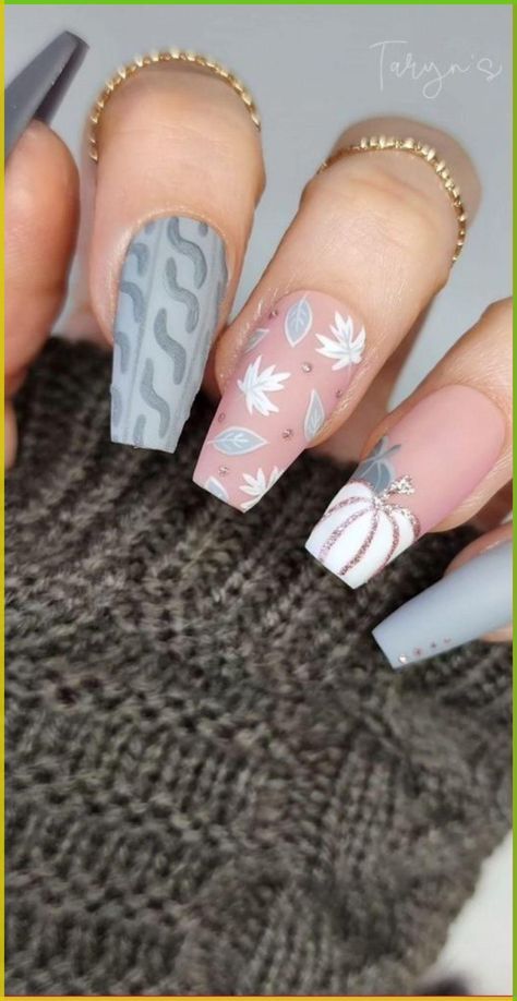 Sweater Nails Designs Fall, Nail Art For Fall Autumn, Sweater Fall Nails, Autumn Inspired Nails, Pumpkin Fall Nails, Sweater Nails Fall, Fall Pumpkin Nails, Fall Sweater Nails, Pumpkin Nail Designs