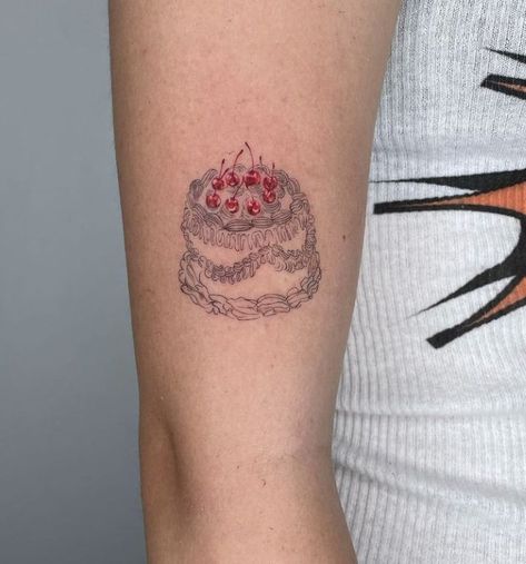 Cake Tattoo, Aesthetic Tattoo Ideas, Unique Tattoo Ideas, Linework Tattoo, Medieval Tattoo, Arm Tats, Food Tattoos, 20 Aesthetic, Minimal Tattoo Design