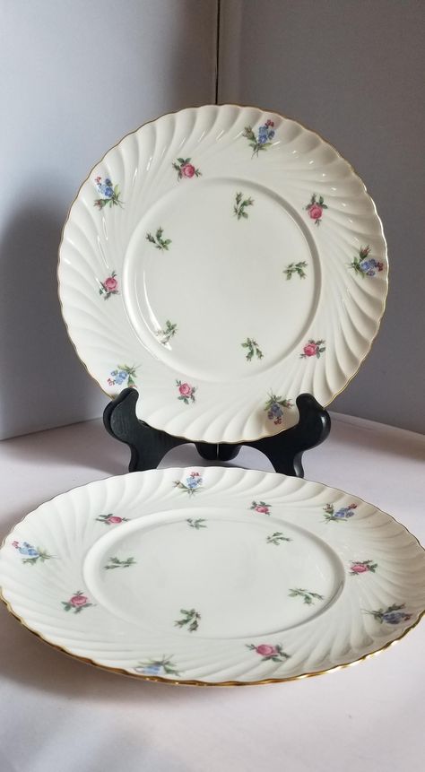 Vintage cake plates