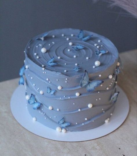 Textured blue gray birthday cake with edible pearls and butterflies 12 Bday Cake, Female Sleeve Tattoo Black Women, Birth Cake, Cake Design Birthday, 24th Birthday Cake, Bohemian Cake, Female Sleeve Tattoo, Birthday Cake Aesthetic, Rising Phoenix Tattoo