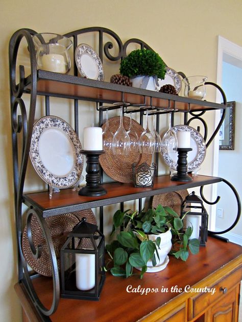 Winter Baker's Rack with black and white.  #bakersrack #winterdecor #afterchristmasdecor #neutraldecor #shelfstyling Rack Decor Ideas, Bakers Rack Ideas, Bakers Rack Decorating, After Christmas Decorating Ideas, Bakers Rack Kitchen, Kitchen Bakers Rack, Bakers Racks, Rack Decor, Cocina Shabby Chic