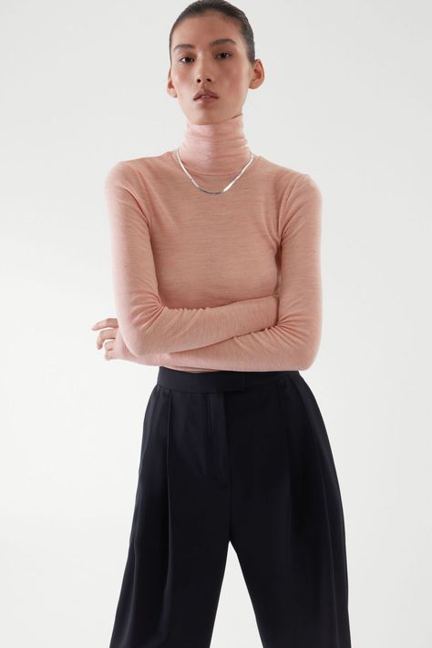 Dusty Light Pink, Pink Turtle, Pink Turtleneck, Light Pink Tops, Modern Style Design, Fitted Turtleneck, Slim Fit Polo, Cut Sweatshirts, Statement Dress