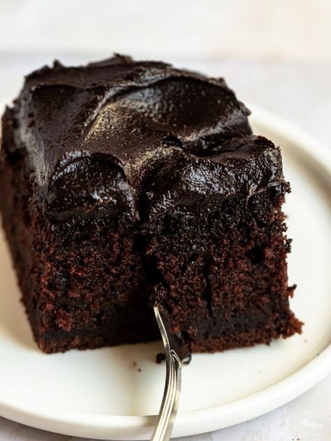 Mocha Frosting Recipe, Mocha Icing, Chocolat Cake, Mocha Frosting, Texas Sheet Cake, Cake Frosting Recipe, Chocolate Sheet Cake, Torte Cupcake, Gateaux Cake