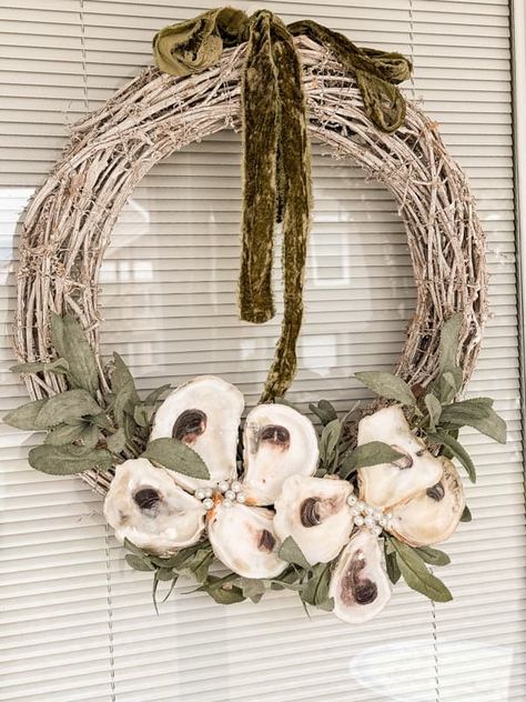 Diy Oyster Shell, Oyster Wreath, Oyster Shell Wreath, White Grapevine Wreath, Oyster Shells Decor, Christmas Wreath Diy, Shell Garland, Upcycled Christmas, Wreath Inside