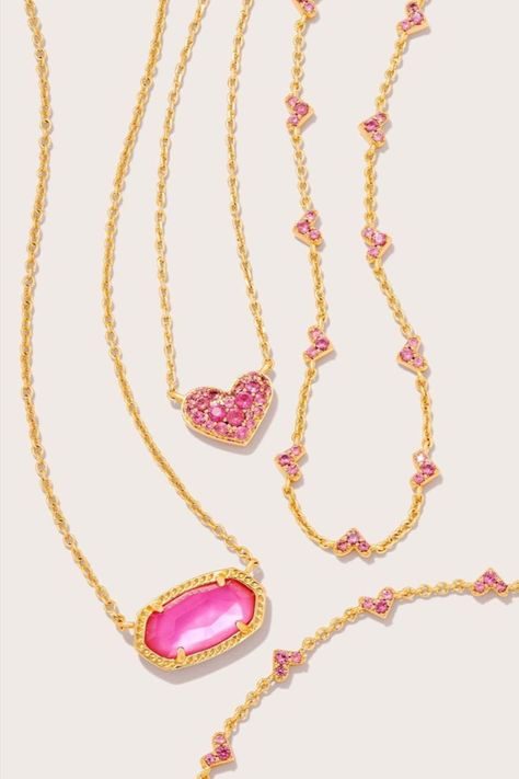 B Day Gifts, Preppy Jewelry, Kendra Scott Necklace, Jewelry Accessories Ideas, Earrings Pendant, Pink Necklace, Stacked Jewelry, Jewelry Lookbook, Pink Hearts