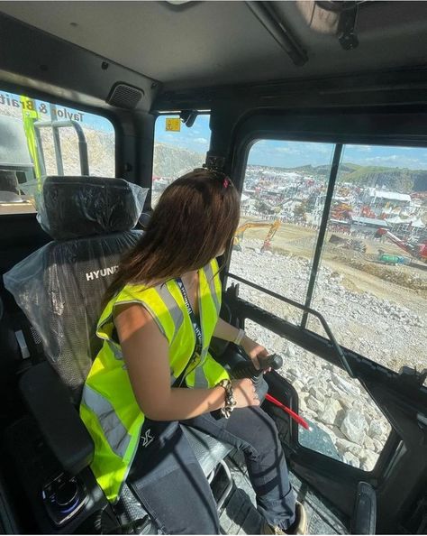 Construction Worker Women, Equipment Operator, Heavy Equipment Operator, Construction Worker, North Face Backpack, Dream Job, Heavy Equipment, Vision Board, Quick Saves