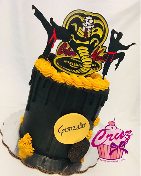 Kobra Kai Birthday Party, Cobra Kai Party Decoration, Cobra Kai Cake Ideas, Cobra Kai Birthday Cake, Cobra Kai Birthday Party Ideas, Karate Birthday Party, Karate Birthday, Birthday Baking, Cobra Kai Dojo