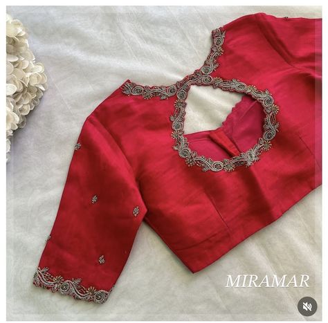 Simple Blouse Designs With Border, Collar Neck Designs For Blouse, Blouse Designs With Border, Dress Stitching Ideas, Dress Stitching, Blouse Designs Pattern, Blouse Works, Latest Blouse Designs Pattern, Simple Rangoli Border Designs