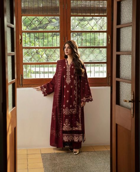 𝐋𝐮𝐱𝐮𝐫𝐲 𝐔𝐧𝐬𝐭𝐢𝐭𝐜𝐡𝐞𝐝 𝐖𝐢𝐧𝐭𝐞𝐫 𝐂𝐨𝐥𝐥𝐞𝐜𝐭𝐢𝐨𝐧 #pakistanifashion #suitsalwar #clothing #womenfashion Republic Womenswear, Kashmiri Suits, Pc Sleeve, Elegant Wine, Kashmiri Shawls, Pakistani Salwar, Pakistani Salwar Kameez, Embroidered Border, Fabric Stores Online