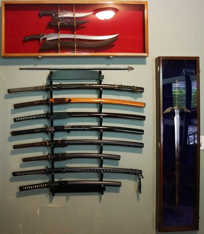 Extreme Sword Collecting Samurai Anime, Combat Art, Samurai Swords, Crossbow, Armor Concept, You Know It, To Look