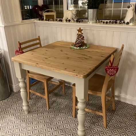 Cafe/restaurant Bespoke Pine Table - Etsy Canada Small Square Dining Tables, Small Cottage Kitchen Table, Farm Style Dining Room, Cute Kitchen Table, Green Kitchen Table, Square Kitchen Table, Small Square Dining Table, Pine Table And Chairs, Pine Kitchen Table