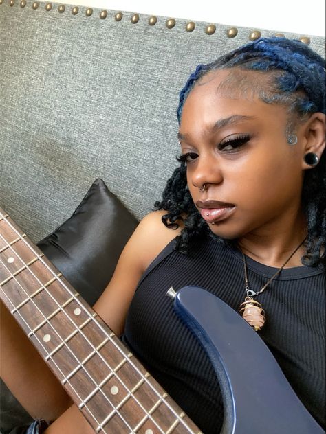 Alternative black girl locs gauges piercings guitar Gauges Black Women, Dark Blue Locs, Latest Dreadlocks Styles, Blue Locs, Dreadlocks Hair Care, Curly Hair Drawing, Beautiful Dreadlocks, Short Locs Hairstyles, Dreadlock Styles