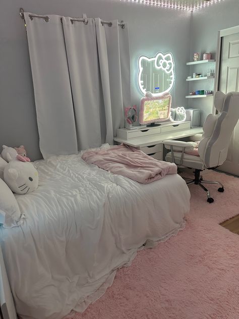 Hello Kitty Room Decor, Room Organization Bedroom, Luxury Room Bedroom, Classy Bedroom, Pink Room Decor, Cute Bedroom Ideas, Dekorasi Kamar Tidur, Room Redesign, Girly Room