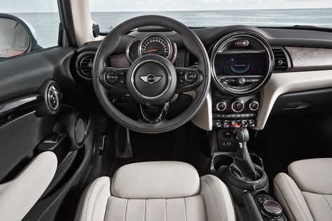 The new MINI Cooper - Interior - Car Body Design Mini Countryman Interior, Mini Cooper Cabriolet, Blue Mini Cooper, Mini Cooper Sd, New Mini Countryman, Mini Cooper 2014, Mini Cooper Hardtop, Mini Cooper Models, Mini Cooper Interior