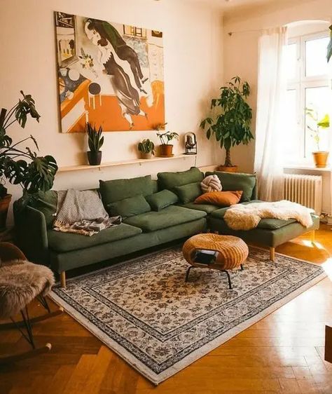 Picture of green sofa, yellow artwork Dark Green Couches, Green Couch Living Room, Green Sofa Living Room, Grey Couch Living Room, Living Space Decor, Green Couch, Yellow Living Room, Green Sofa, Living Room Ideas