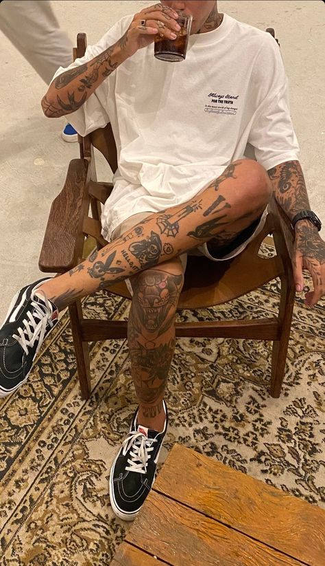 Negative Tattoo Design Men, Leg Sleeve American Traditional, Patchwork Tattoo Men Leg, Traditional Stomach Tattoo Men, Patchwork Leg Tattoo Men, Sleeve Tattoo Styles, Leg Patchwork Tattoo Men, Patchwork Tattoos Men, Patch Work Leg Tattoos