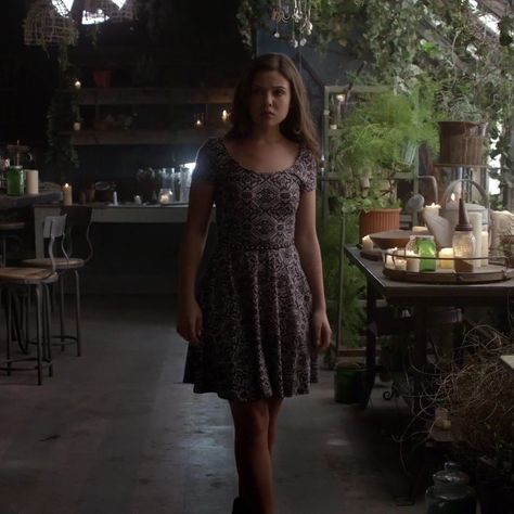 Davina Claire Outfits, Davina Claire, Nina Dobrev, Character Outfits, Season 1, High Low Dress, Favorite Outfit, Summer Fashion, Wattpad