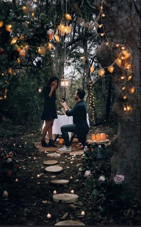 Pia Miller, Cute Proposal Ideas, Proposal Pictures, Anniversary Surprise, Romantic Proposal, Goth Wedding, Wedding Proposals, Dream Engagement, Affordable Wedding