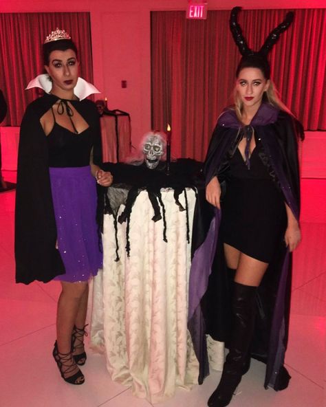 Maleficent Halloween Costume, Evil Queen Costume, Maleficent Halloween, Best Celebrity Halloween Costumes, Maleficent Costume, Celebrity Halloween, Celebrity Halloween Costumes, Queen Costume, Evil Queen