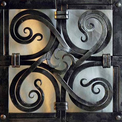 Metal Scroll Work, Welding Shop, Blacksmith Forge, Blacksmith Tools, Blacksmith Projects, Blacksmith Shop, Metal Working Projects, Scroll Work, Forging Metal