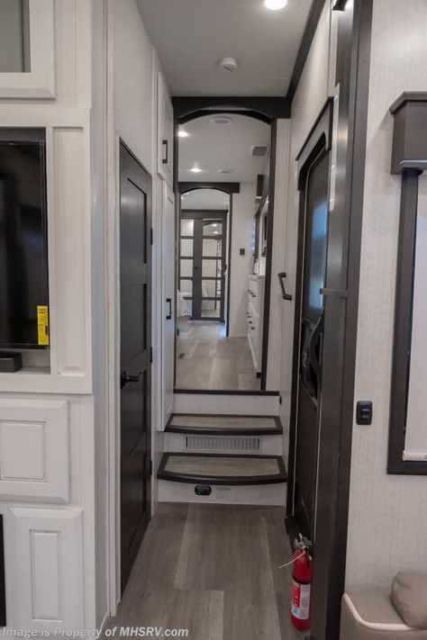 2022 DRV Mobile Suites 41RKDB4 Luxury Bath & 1/2 W/ 3 A/Cs, Truma W/H, Ext. Entertainment, Inverter, Heat Pads & More Class A Motorhome Remodel Interiors, Luxury Rv Interior, 5th Wheel Camper Remodel, Camper Layout, Living In A Camper, Rvs Interior, 5th Wheel Living, Luxury Mobile Homes, Luxury Rv Living