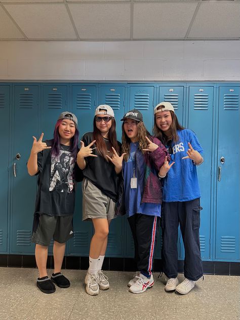 Adam Sandler Outfits Spirit Week School, Adam Sandler Outfits Spirit Week Ideas, Adam Sandler Outfits Spirit Week, Adam Sandler Outfits, Spirit Weeks, Bio Project, Birks Outfit, Look Alikes, Wednesday Dress