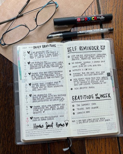 (7) Shico Journals on Twitter: "My Gratitude Journal 31st Week Tools: 1. Hobonichi Techo Weeks 2. Uni-ball Signo DX 0.38 Black 3. Uni-Posca Extra Fine Point Black #gratitudejournal #journal https://t.co/D9hiCZ9gE6" / X Hobonichi Techo Weeks, Hobonichi Weeks Layout Ideas, Annotation Aesthetic, Hobonichi Ideas, Gratitude Ideas, Posca Paint Markers, Hobo Weeks, Journal Things, Jibun Techo