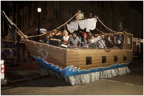 Pirates Of The Caribbean Parade Float, Diy Pirate Ship Parade Float, Pirate Ship Parade Float Ideas, Pirate Floats For Parade, Pirate Ship Float Parade, Pirate Parade Float, Mardi Gras Pictures, Mardi Gras Images, Homecoming 2024