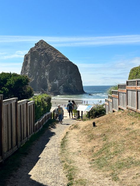 Cannon Beach, Oregon coast Cannon Beach Oregon Wedding, Oregon Aesthetic, Cannon Beach Wedding Oregon Coast, Oregon Cannon Beach, Canon Beach Oregon, Neskowin Beach Oregon, Pacific City, Cannon Beach Oregon, Wish I Was There