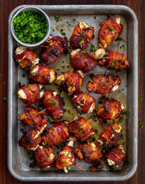 Recipes With Chicken And Jalapenos, Jalapeño Stuffed Chicken Breast, Scorpion Bites, Latin Appetizers, Shareable Snacks, Fried Appetizers, Jalapeno Bites, Chicken Jalapeno, Bacon Wrapped Chicken Bites