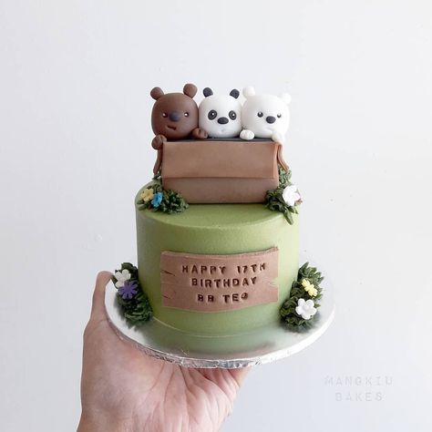 We Bare Bears Cake, Holiday Treats Christmas, We Bear Bears, We Bare Bear, Woodland Cake, 3rd Birthday Cakes, Bear Bears, Cartoon Cake, Cakes To Make