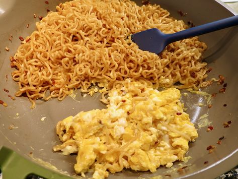 Ramen For Breakfast, Ramen With Scrambled Egg, Add Egg To Ramen Noodles, How To Cook Ramen Noodles With Egg, Eggs In Ramen, Ramen And Egg Recipes, Ramen With Egg, How To Cook Ramen, Egg In Ramen Noodles