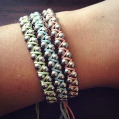 ball chain + embroidery floss bracelet - would like to try this with metallic, silvery floss thread Embroidery Thread Bracelets, Embroidery Floss Crafts, Bracelets With Beads, Embroidery Floss Bracelets, Ball Chain Bracelet, Chain Embroidery, Floss Bracelets, Bracelets Ideas, Embroidery Bracelets