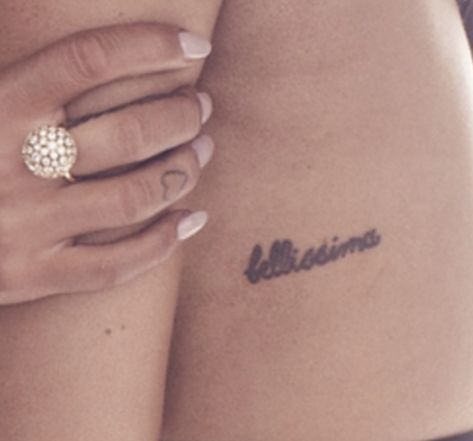 Ariana Heart Tattoo, Bellisima Tattoo, Thank You Next Tattoo, Kaela Core, Ariana Tattoos, Ariana Grande Tattoos, Ariana Grande Tattoo, S Tattoos, White Party Outfit