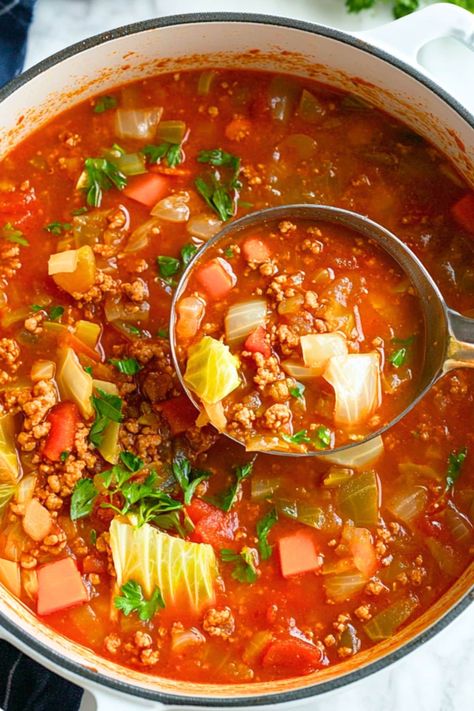 Cabbage Roll Soup - Insanely Good Ground Beef Cabbage Soup, Cabbage And Tomatoes, Meal With Ground Beef, Hot Lunch Ideas, Stuffed Cabbage Soup, Beef Cabbage Soup, Winter Lunch, Ground Beef And Cabbage, Ground Beef Rice