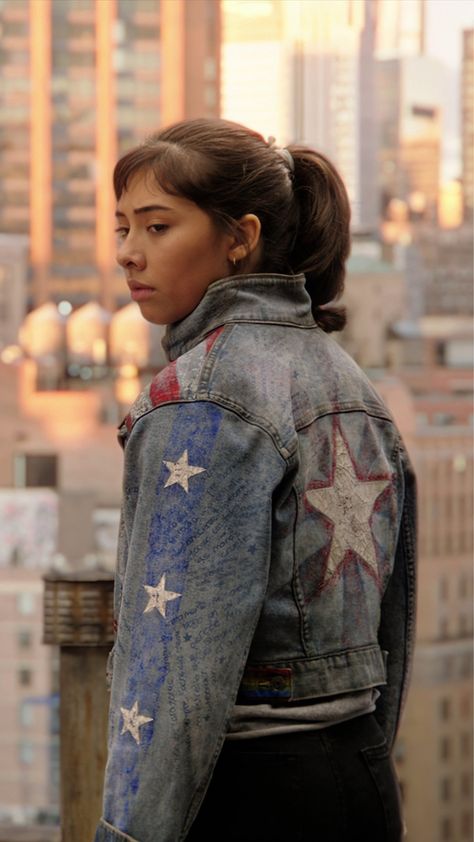 America Chavez, Stars