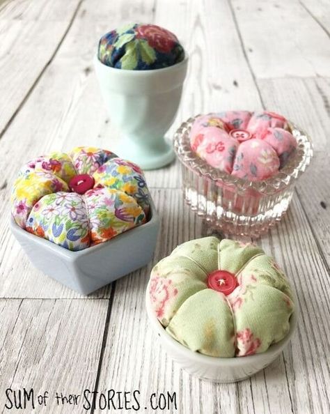 How To Make A Pincushion, Homemade Pin Cushions, Free Pincushion Sewing Patterns, How To Make A Pin Cushion, Pin Cushions To Make, Upcycle Dishes, Wool Pincushions, Pincushion Ideas, Pincushion Patterns