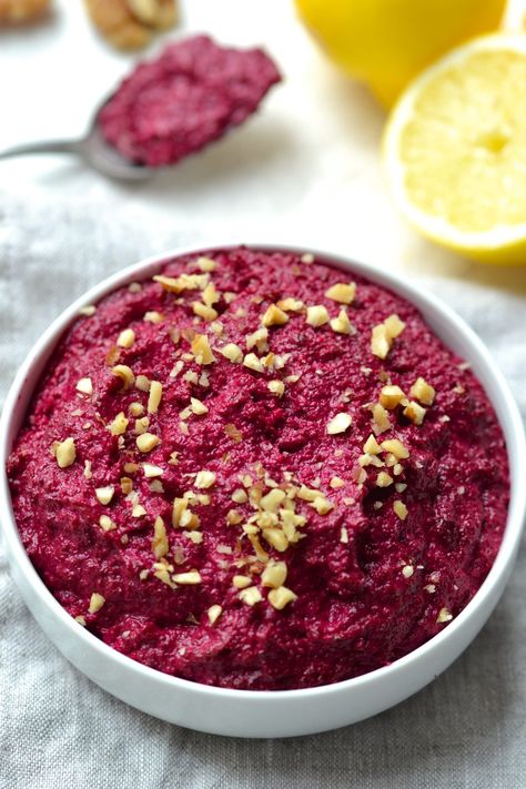 This Paleo Beet Dip is easy to make and packed with walnuts, tahini, lemon, garlic and roasted beets. It's a healthy snack or as an easy appetizer. Almond Flour Tart, Walnut Dip, Beet Dip, Cream Tarts, Walnut Cream, Dip Vegan, Beet Recipes, Beetroot Dip, Healthy Grains